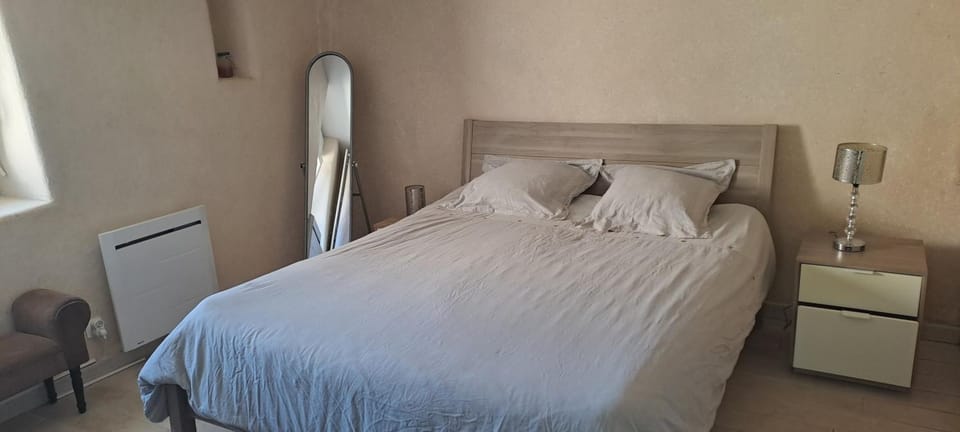 Périphérie landerneau House in Landerneau