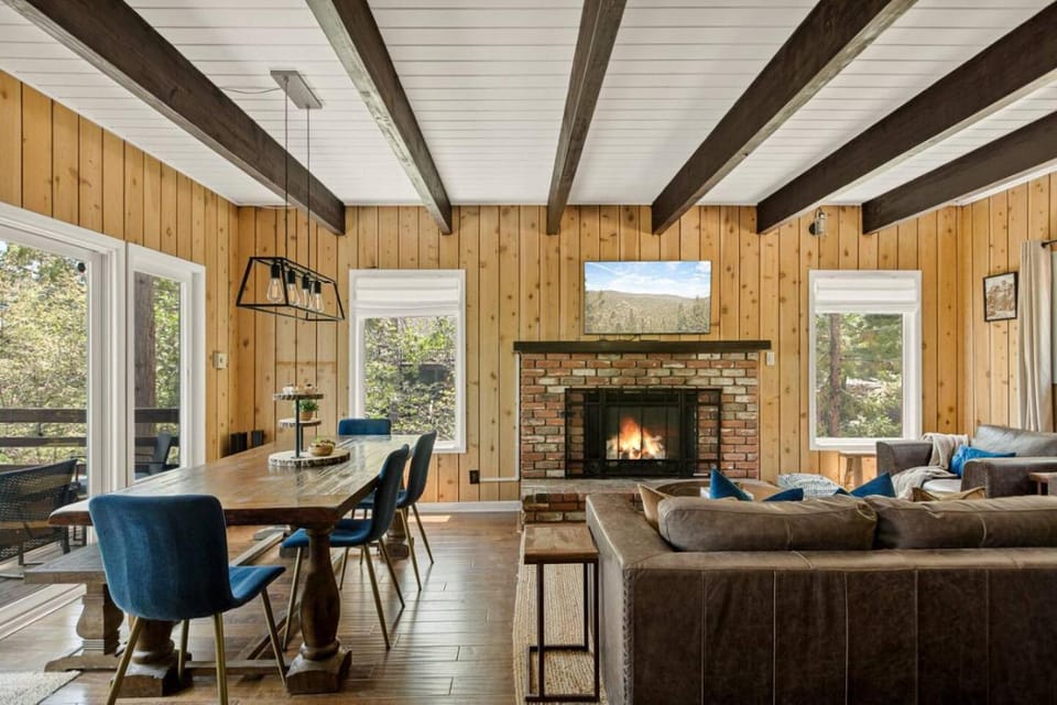 The Mountain Sanctuary House in Lake Arrowhead