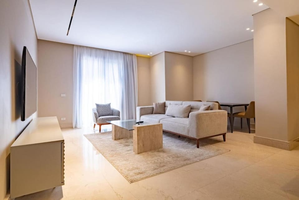 Stylish 2 Bedroom with City View Apartment in New Cairo City