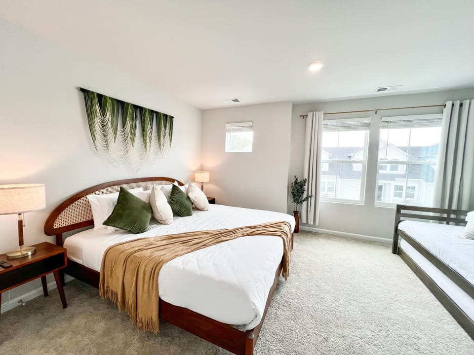 Bed, Bedroom