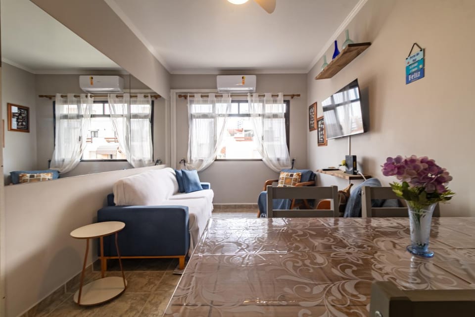 TV and multimedia, Living room, Dining area, air conditioner