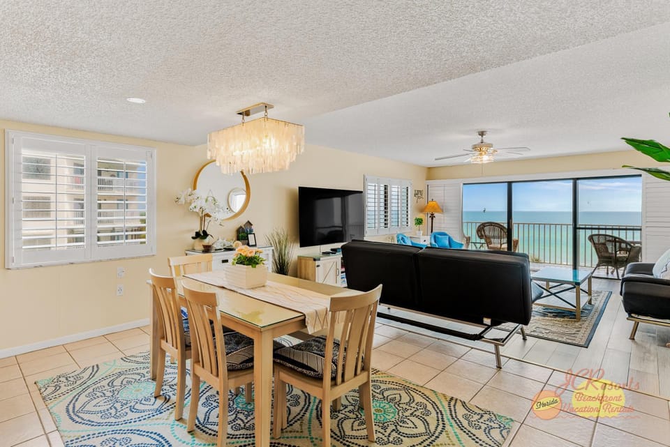 Sand Dollar 302 Apartment in Redington Shores