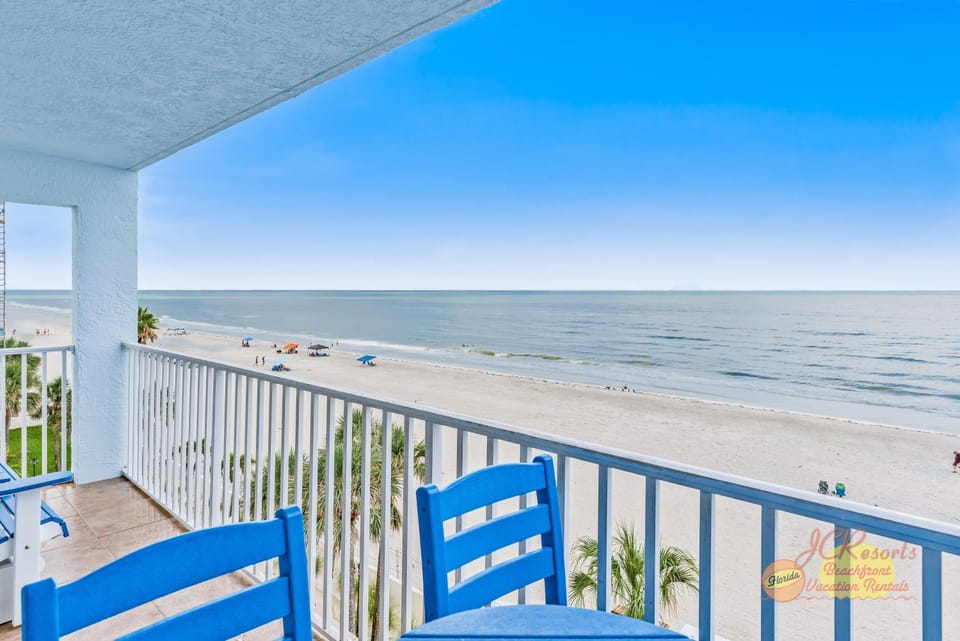 Sand Dollar 402 Apartment in Redington Shores