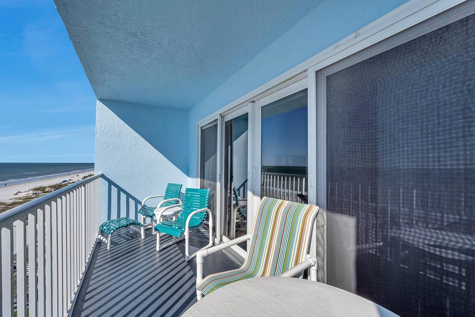 Sand Dollar 502 Apartment in Redington Shores