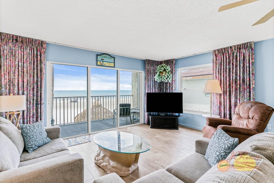 Sea Oats 108 Apartment in North Redington Beach