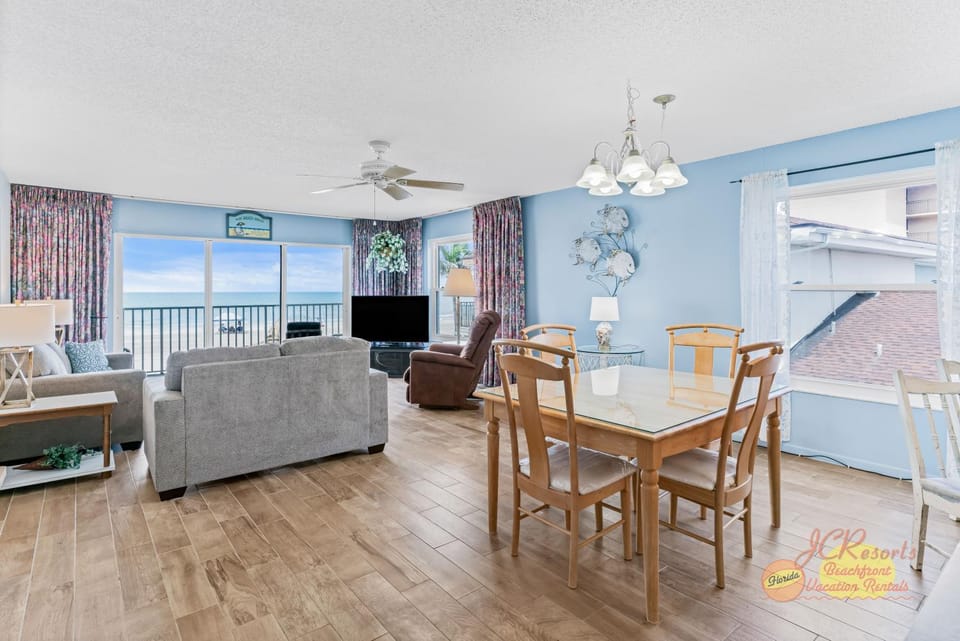 Sea Oats 108 Apartment in North Redington Beach
