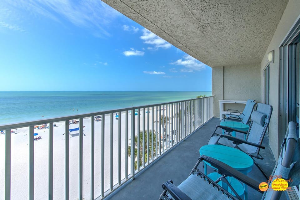 Sea Oats 407 Apartment in North Redington Beach