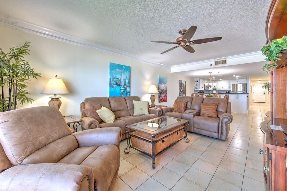 Sea Oats 106 Apartment in North Redington Beach