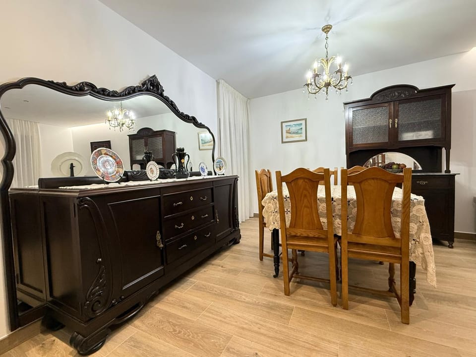 Casa Aldea de Piñeiro, Turismo Rural Padrón by URent House in Galicia