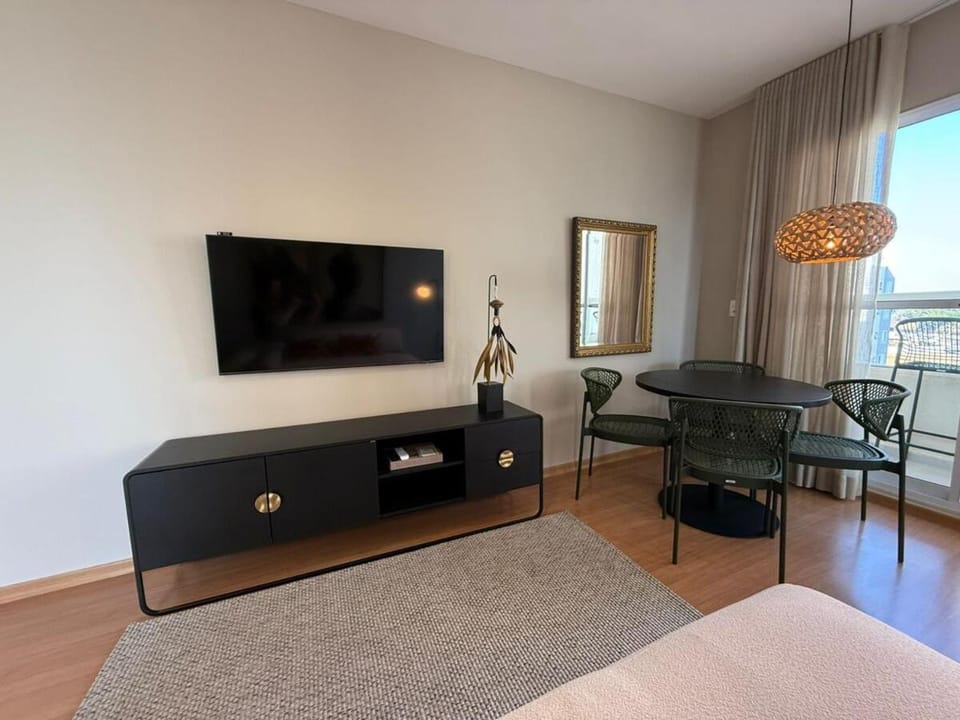 LS - 1108 - Luxo e Novo na Gleba - 2 Quartos com Ar Quente-Frio Apartment in Londrina