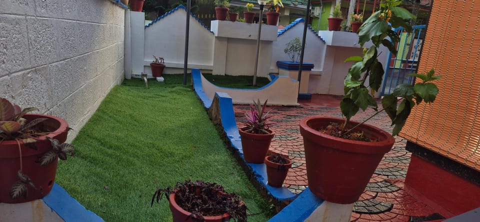 Garden, Garden view