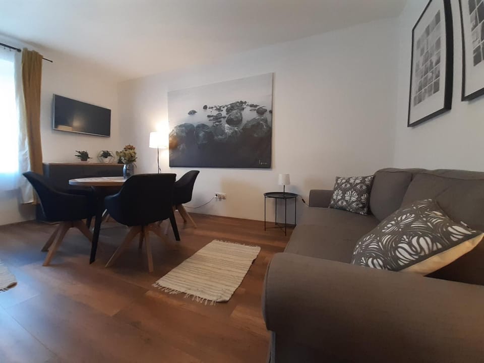 Új kapu at the Danube Apartment in Hungary