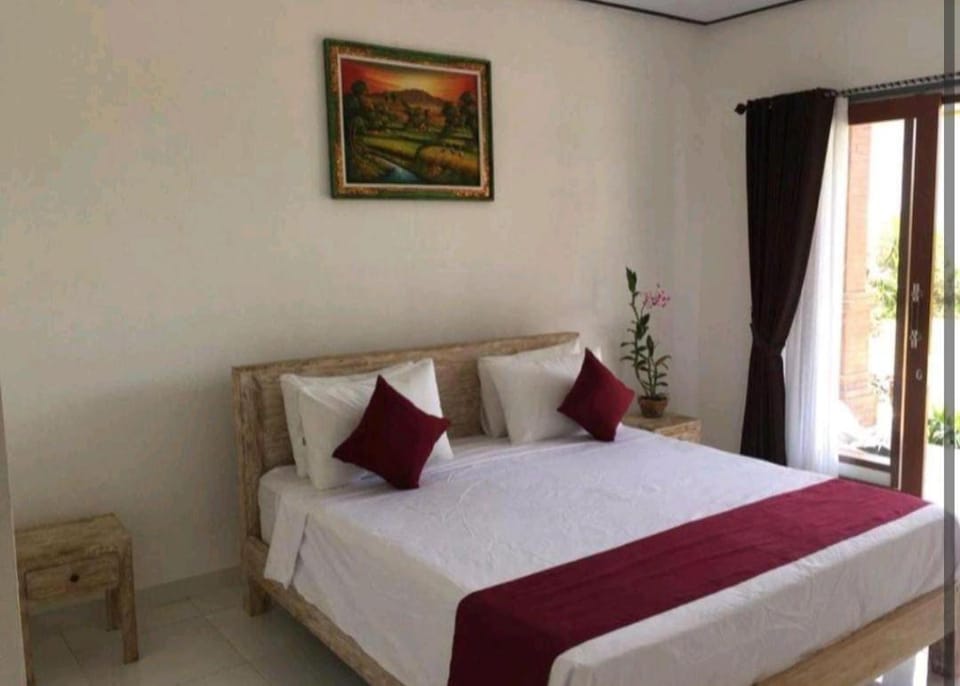 Bed, Photo of the whole room
