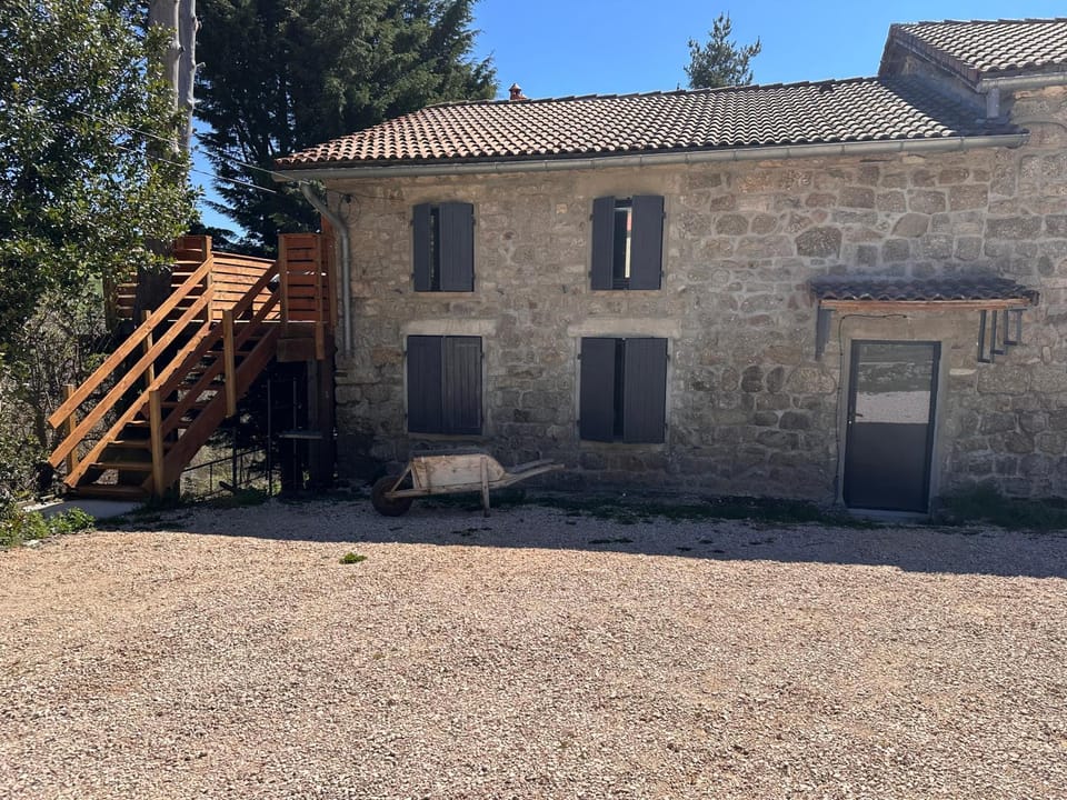 Gîte Loft La Soleillade Apartment in Auvergne-Rhône-Alpes