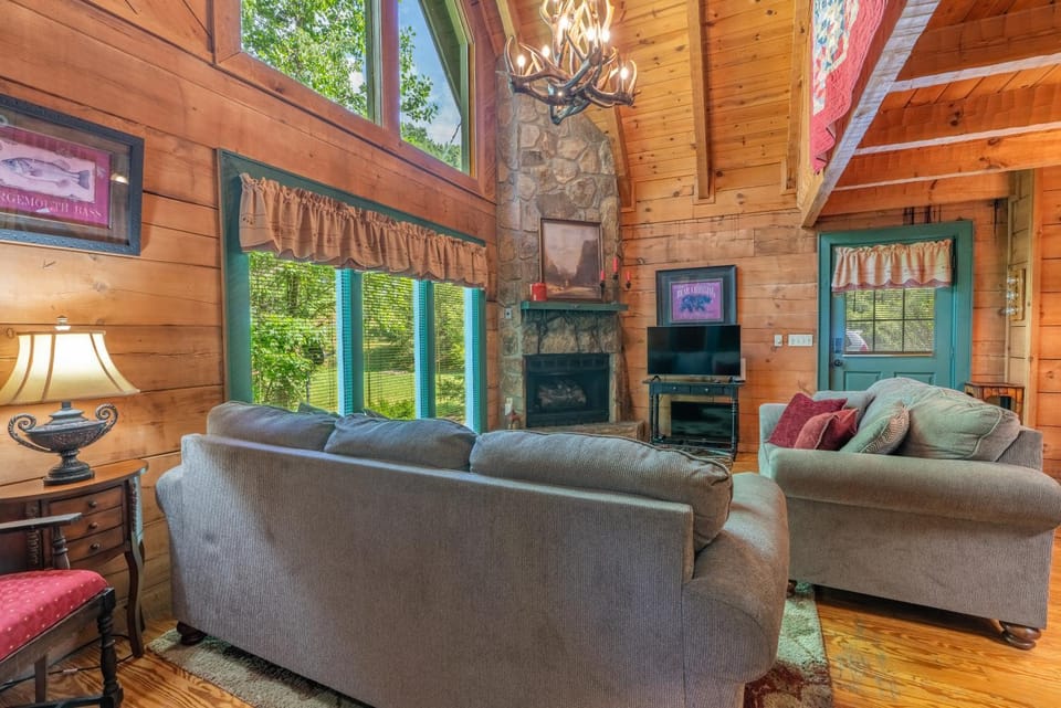 Heartwood Chalet in Sevier County