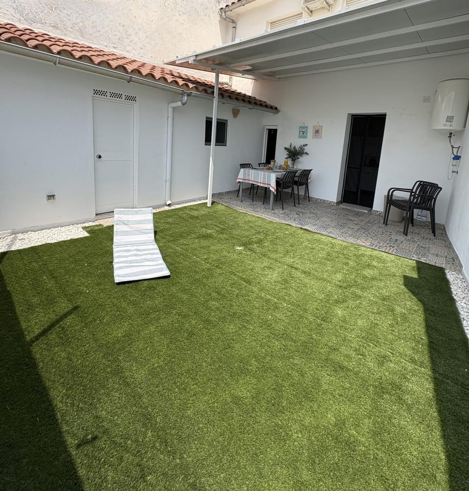 Casa andaluza con patio privado House in Malaga