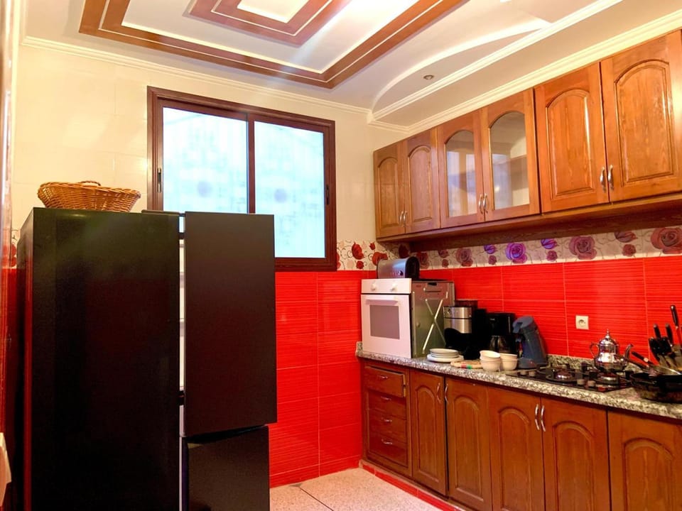 Kitchen or kitchenette, oven, stove