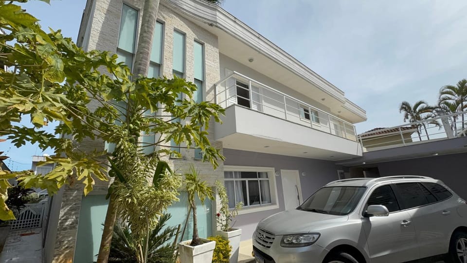 Mansão Tortugas House in State of São Paulo
