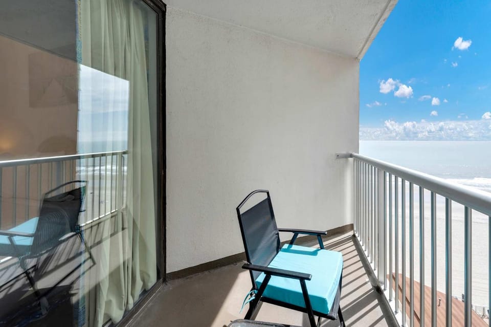 Sands Ocean Club,Studio, Ocean View, Ocean Annies! Apartment in South Carolina