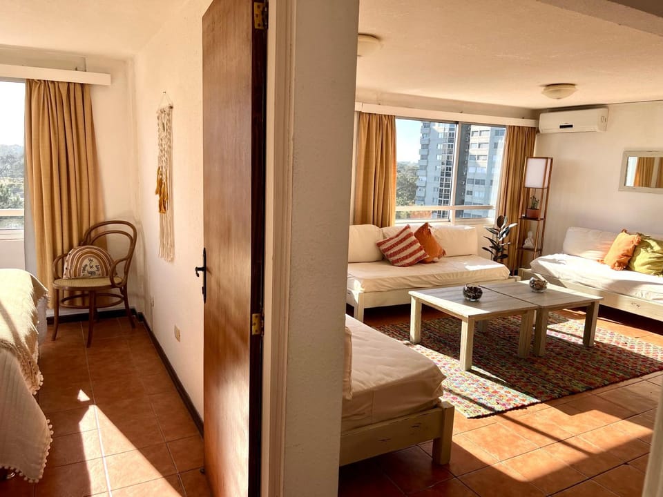 Living room, Photo of the whole room