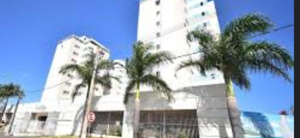 AGUAS CLARAS AREAL apartamento 1 sala e 1 quarto perto da Univ Catolica e Taguatinga Shopping Apartment in State of Goiás