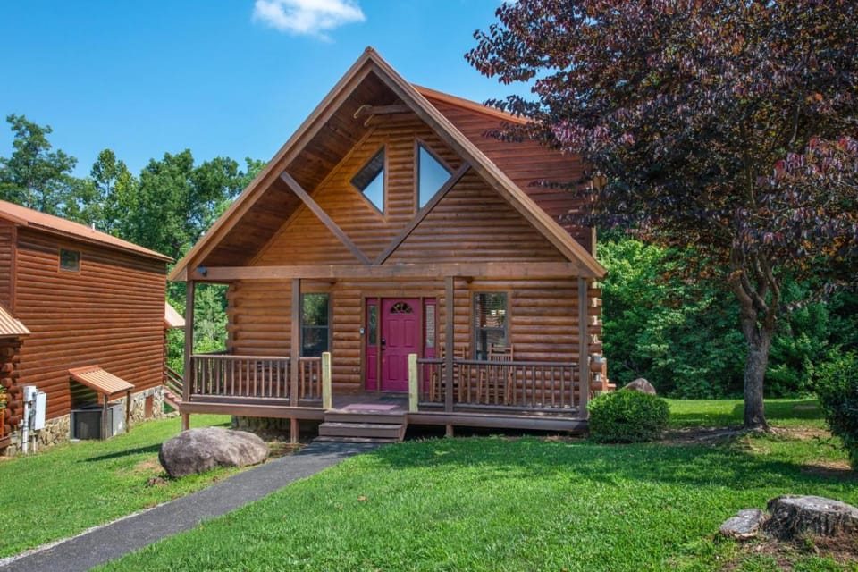 Goldilocks and The Three Bears By Avada Properties House in Pittman Center