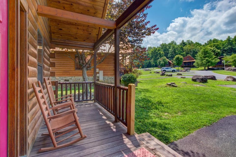 Goldilocks and The Three Bears By Avada Properties House in Pittman Center