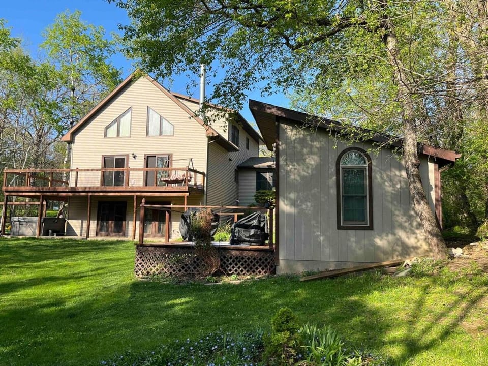 Property building, Natural landscape