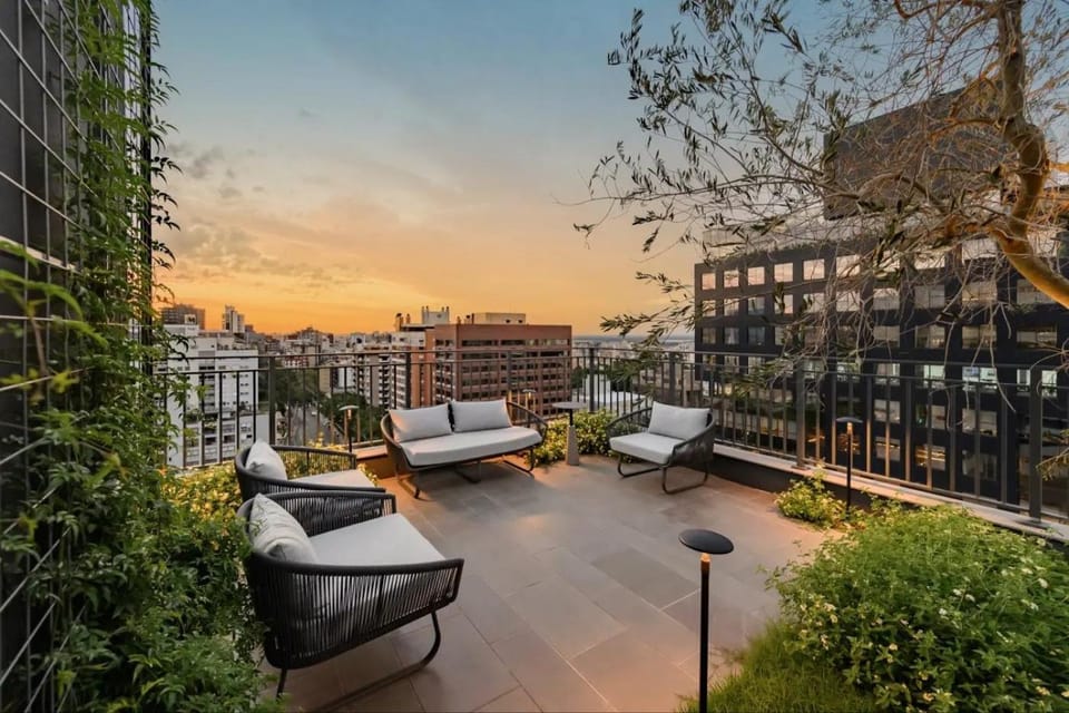 Brand new: Go Carlos Gomes - Infrastructure and spectacular views! Apartment in Porto Alegre