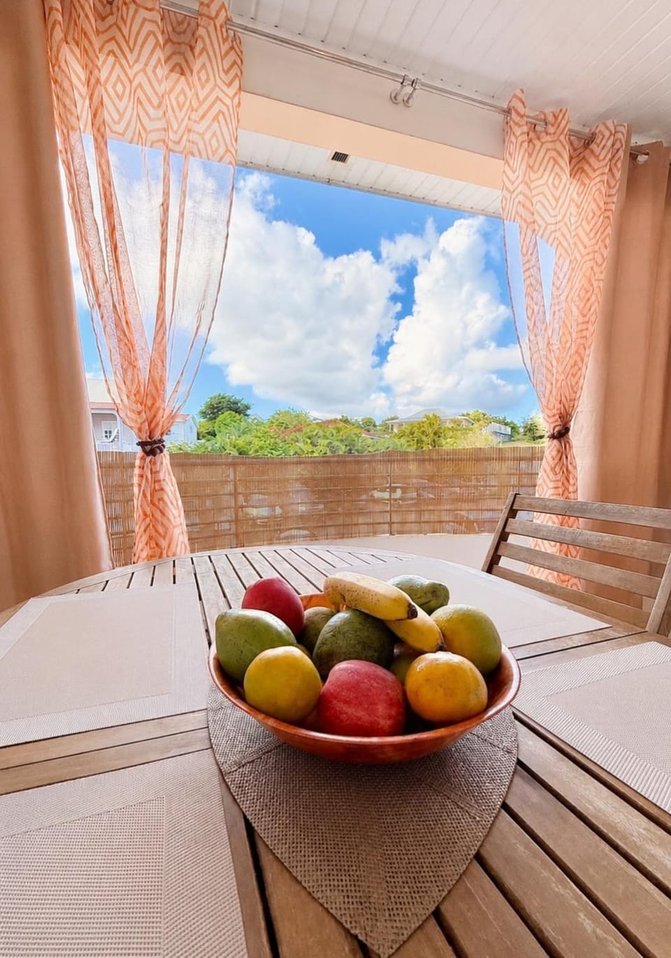 Balcony/Terrace, Meals