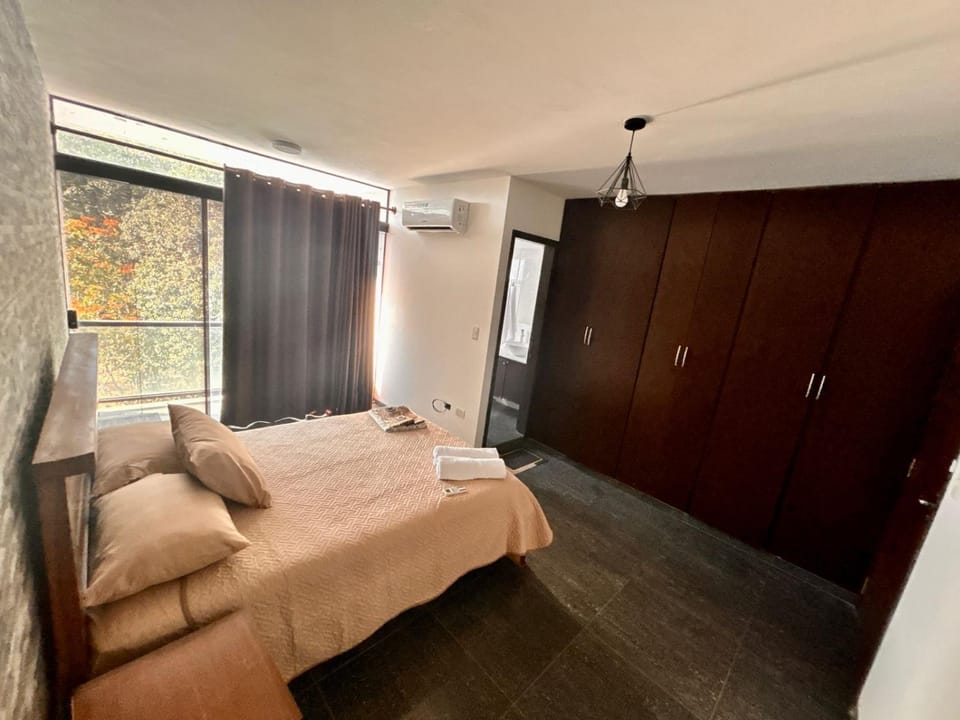 Bed, Photo of the whole room, Bedroom, wardrobe, air conditioner
