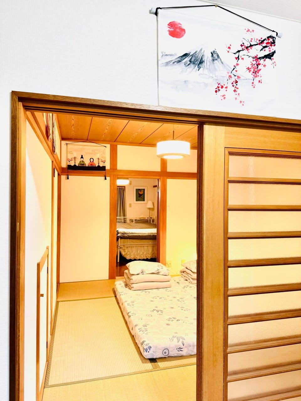 Photo of the whole room, Bedroom