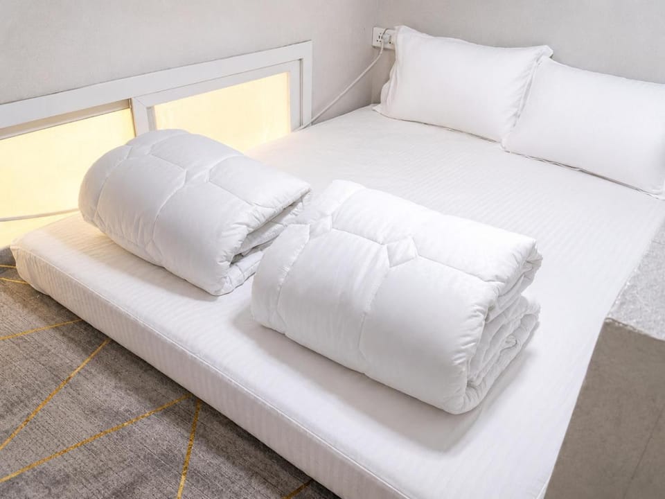Urban Comfort Stay in Deira Apartment in Dubai
