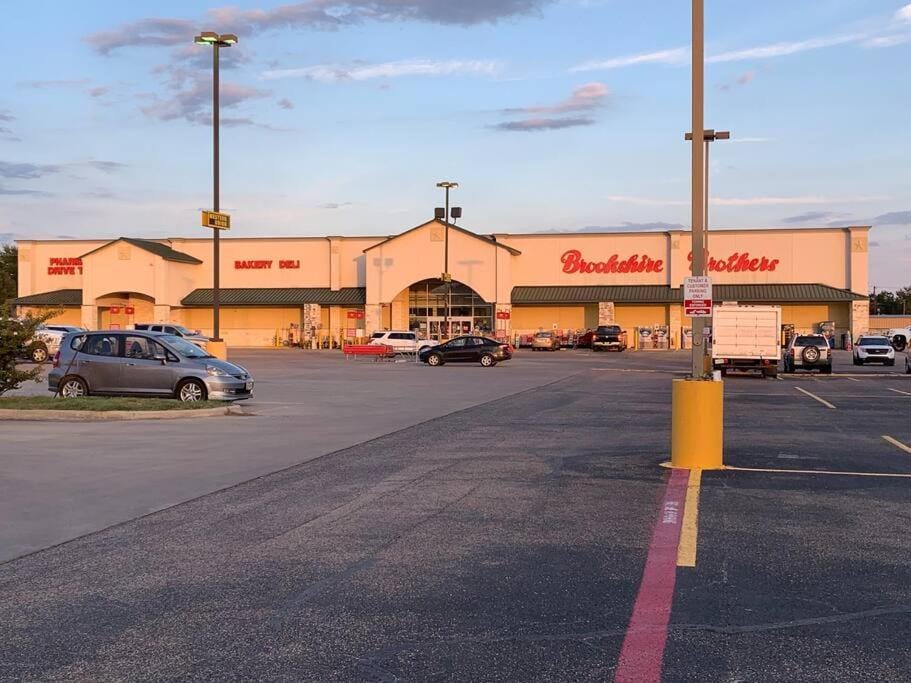 En-Deer-ing Pet friendly Retreat Apartment in Salado