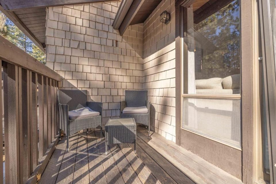 New Summit Nest, Slopes, Lake, Village, Yard, AC House in Big Bear