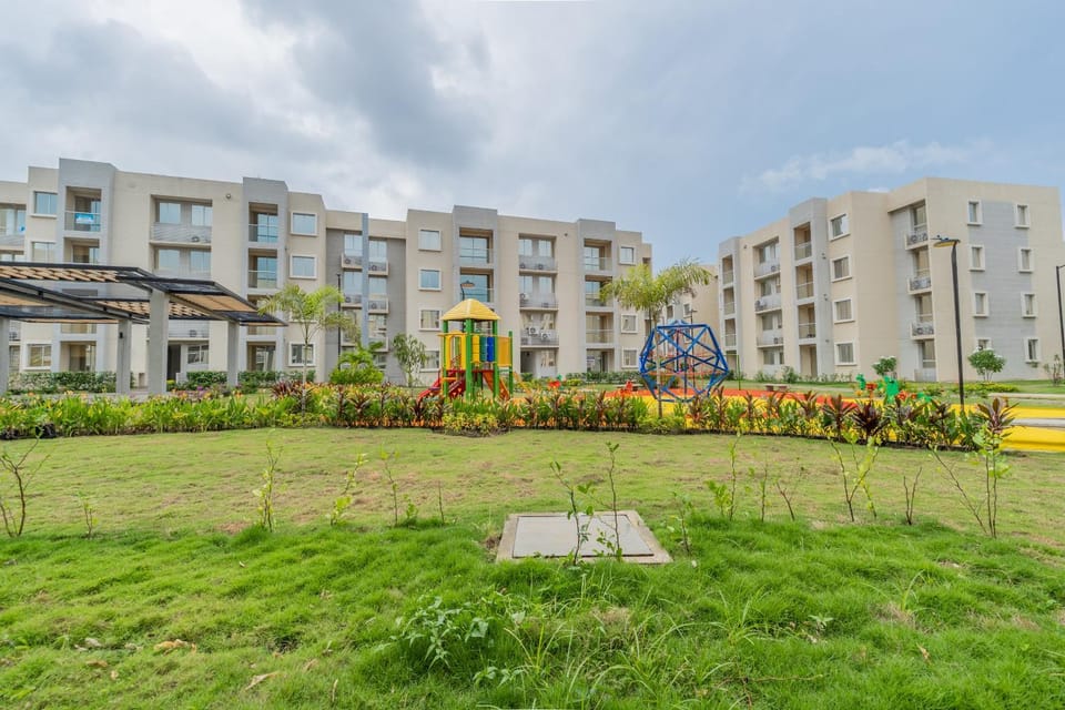 Property building, Day, Natural landscape, Children play ground, Garden, Garden view