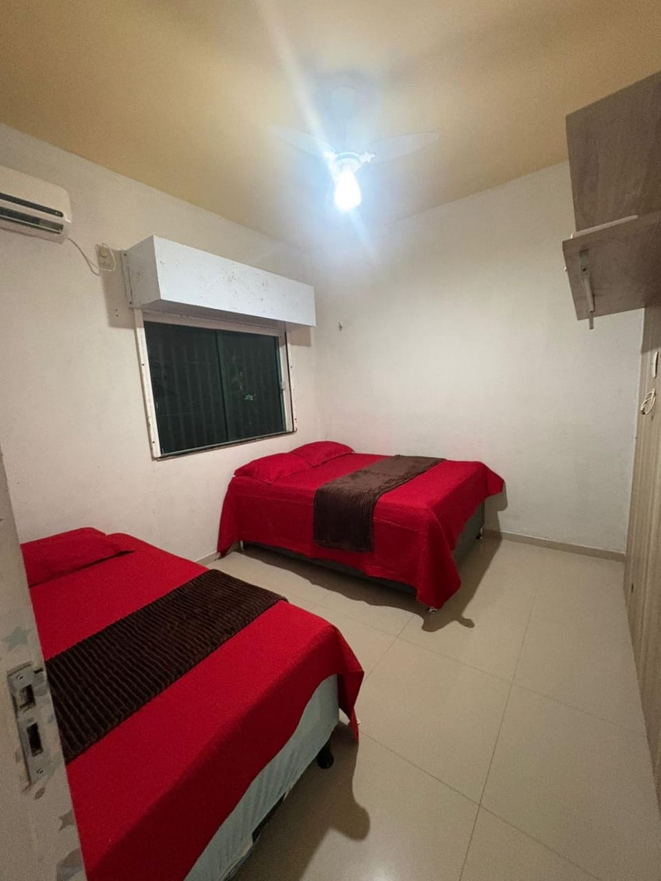 Casa 5km da litorânea com piscina, 3 quartos, 2 km das praia do Aracagir House in São Luís
