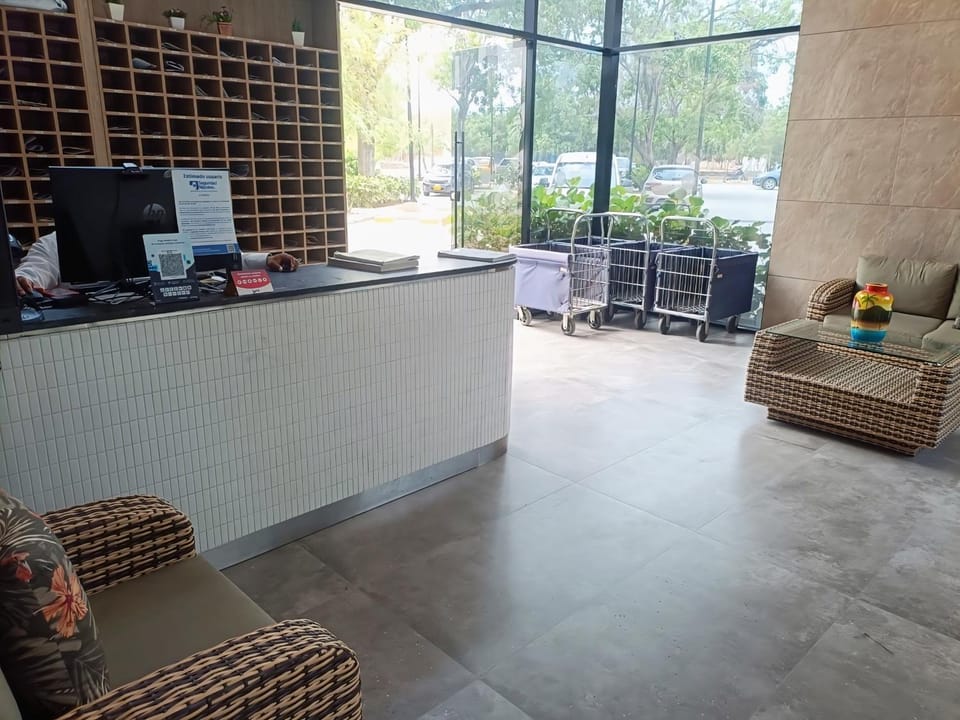 Lobby or reception, Seating area