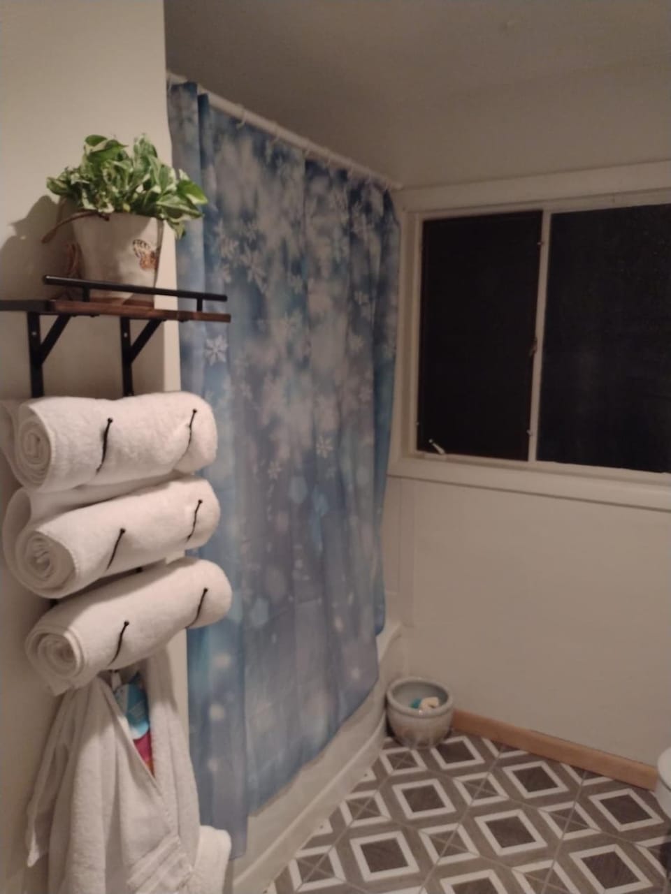 Corvallis OSU 7 peeps House in Corvallis