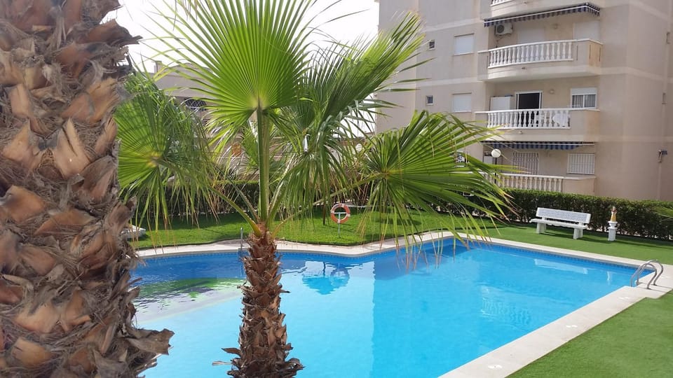 Off site, Natural landscape, Swimming pool, Swimming pool