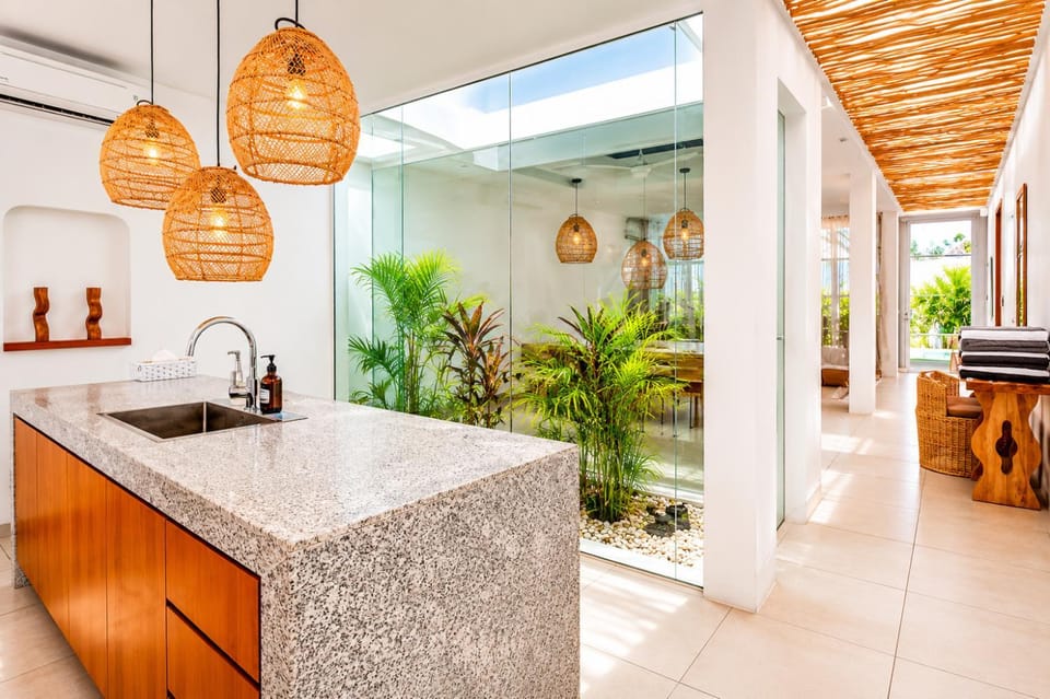 Kitchen or kitchenette, kitchen, kitchen