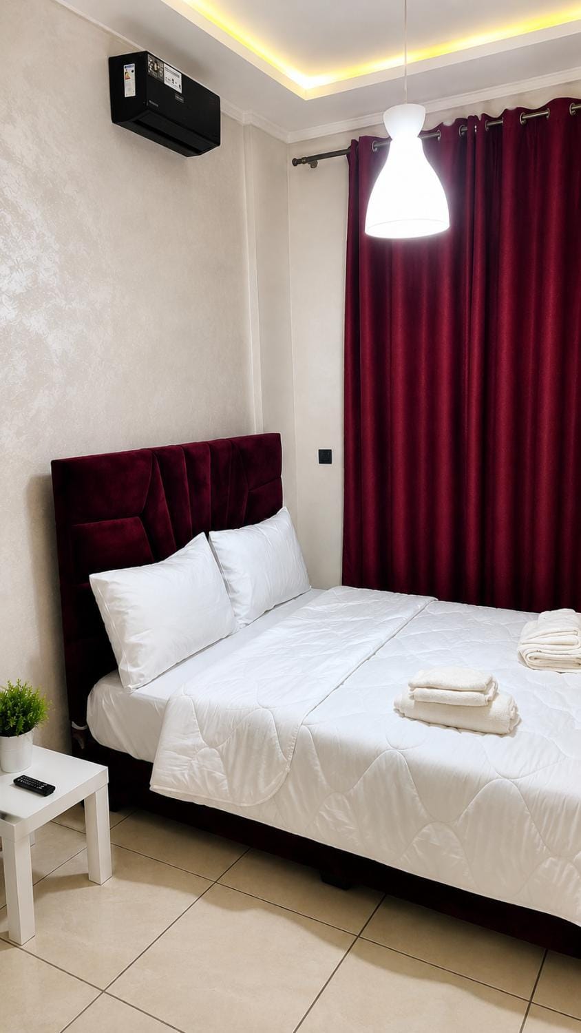 Bed, Bedroom, towels, air conditioner
