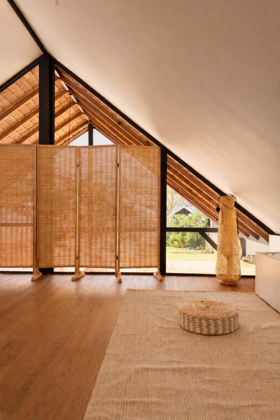 Activities, Decorative detail, Bedroom