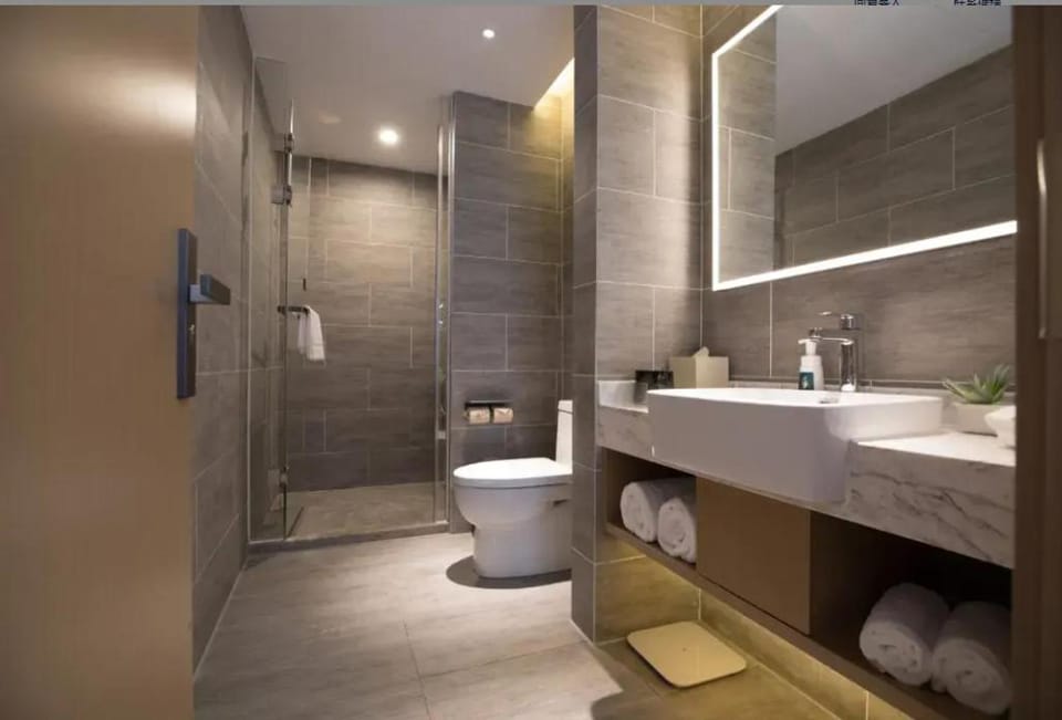 Atour Hotel Hohhot International Convention and Exhibition Center East University Street Hotel in China