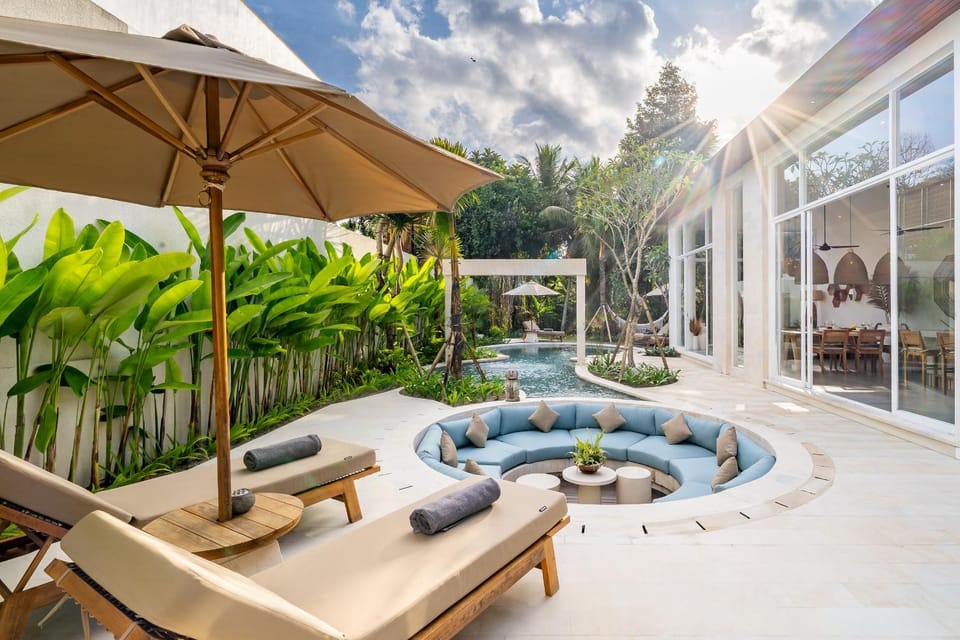 Garden, Pool view, Swimming pool, sunbed