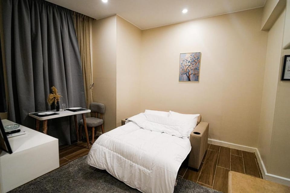 modern studio- 7 min from aswan station Apartment in Red Sea Governorate