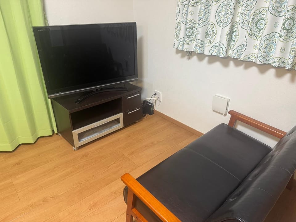 Communal lounge/ TV room, TV and multimedia, Living room