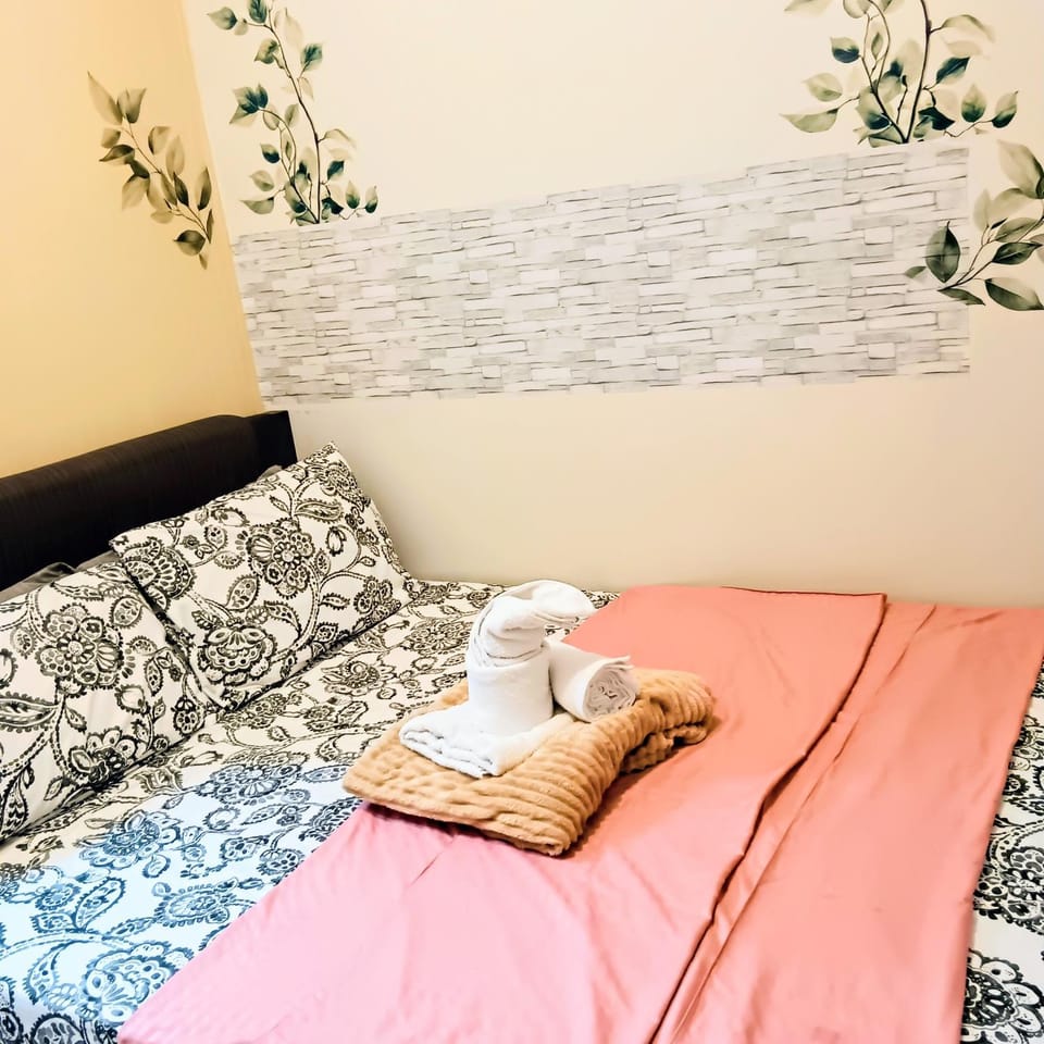 Grace era Staycation Hostel in Pasay