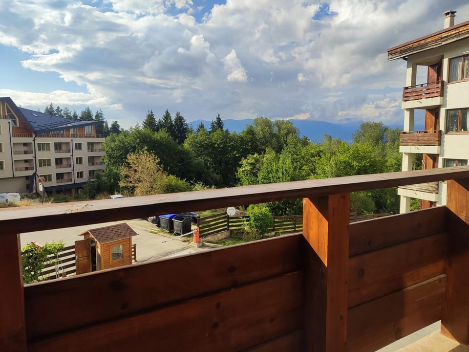 Day, Natural landscape, Balcony/Terrace, Mountain view