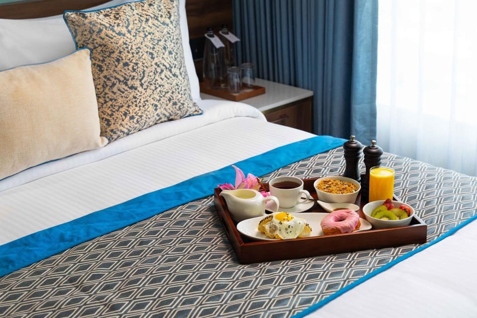 Bed, Breakfast, Breakfast